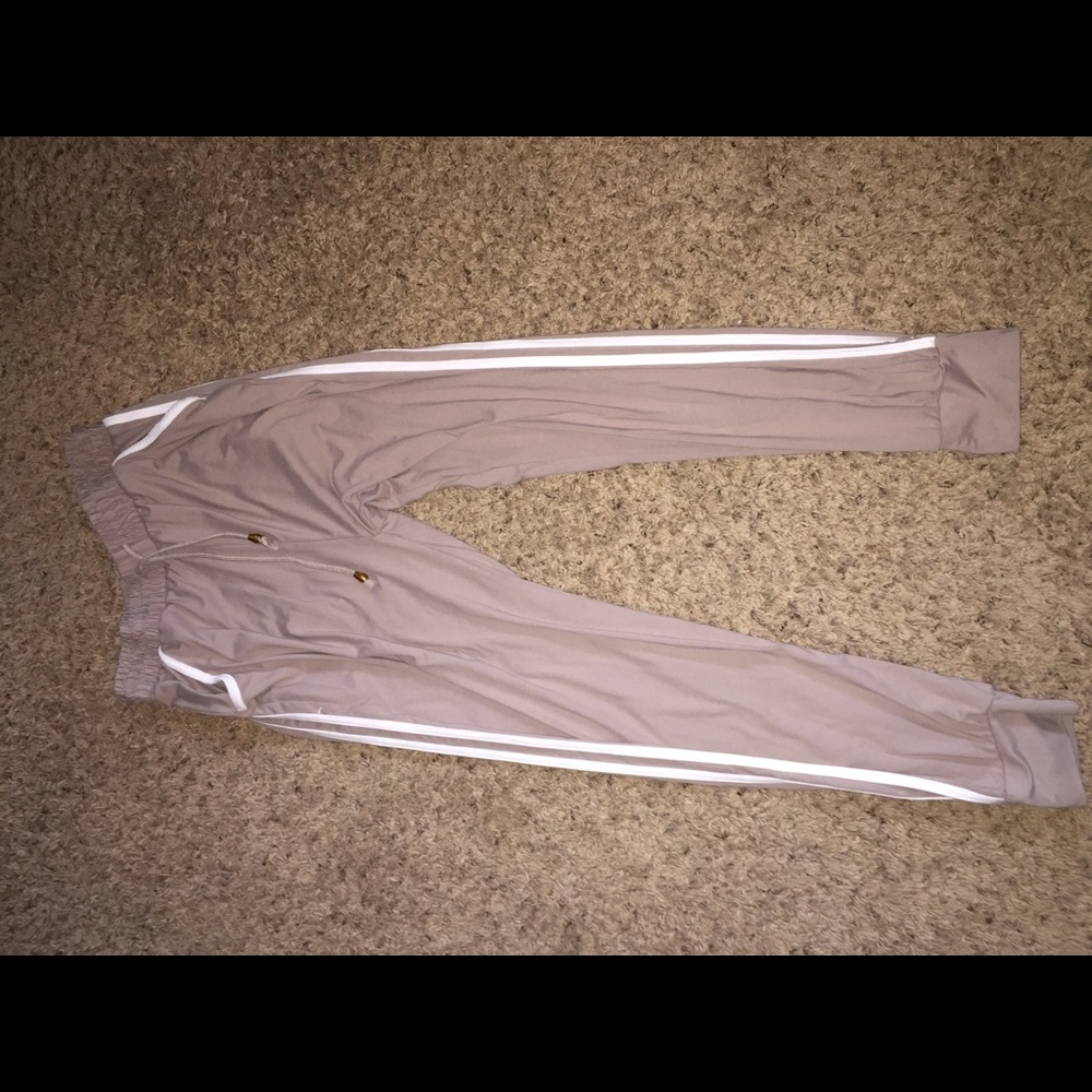 stretchy joggers